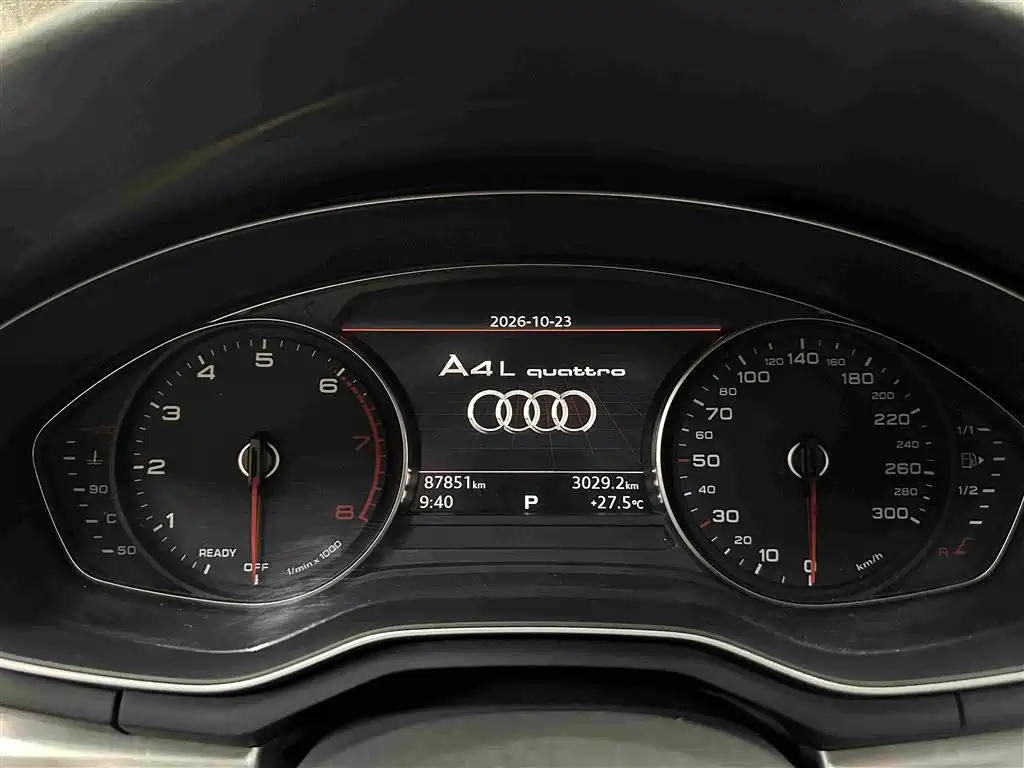 Audi A4L — фото 9