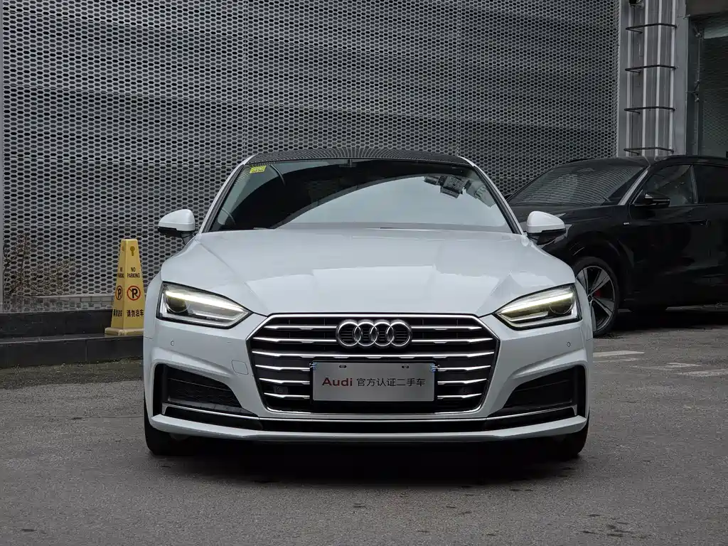 Audi A5 (Import) — фото 3