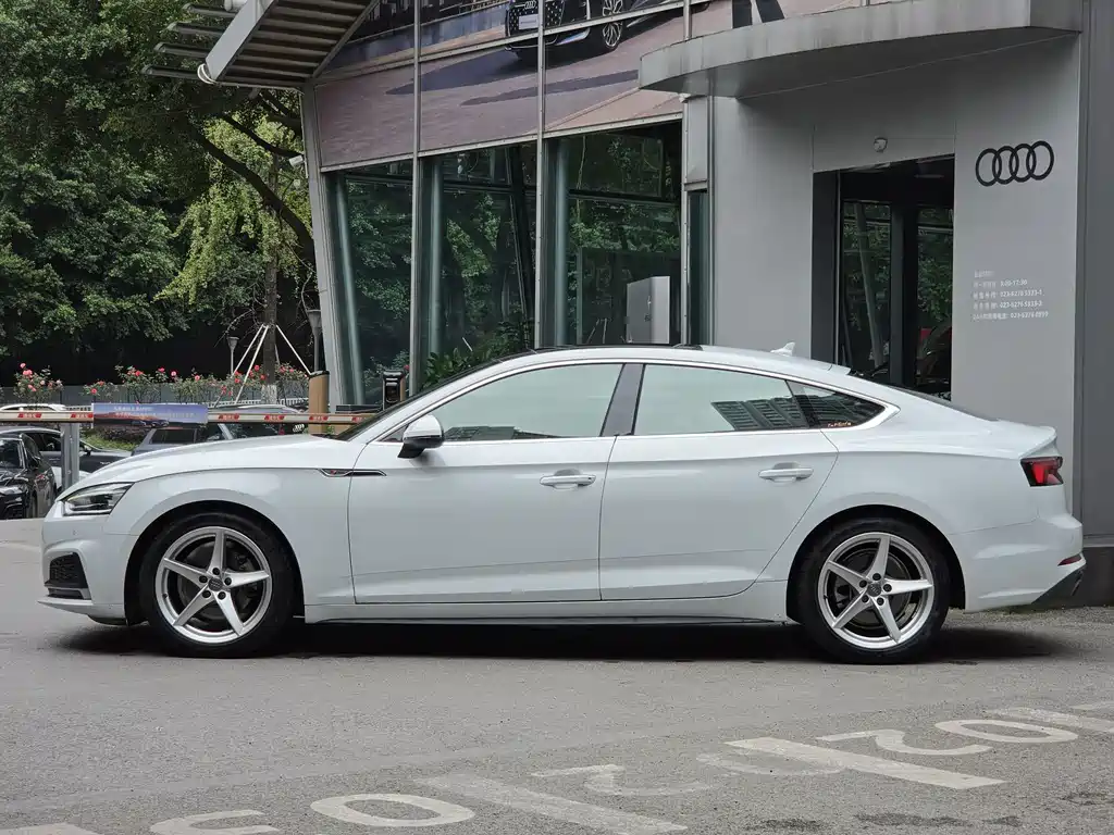 Audi A5 (Import) — фото 6