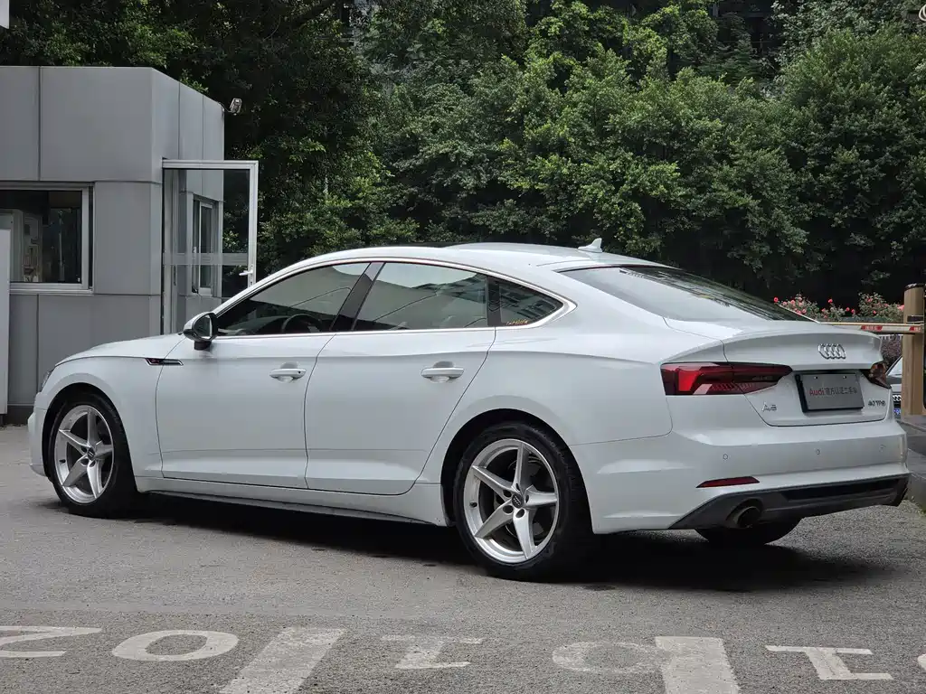 Audi A5 (Import) — фото 7