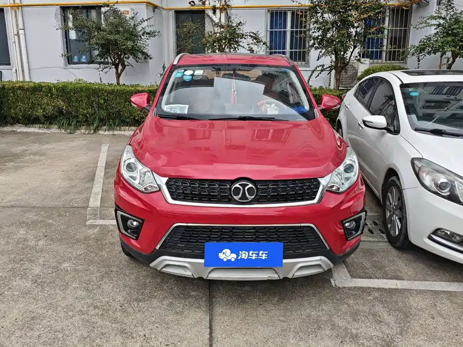 BAIC Senova X35 — фото 2