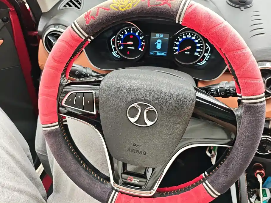 BAIC Senova X35 — фото 15