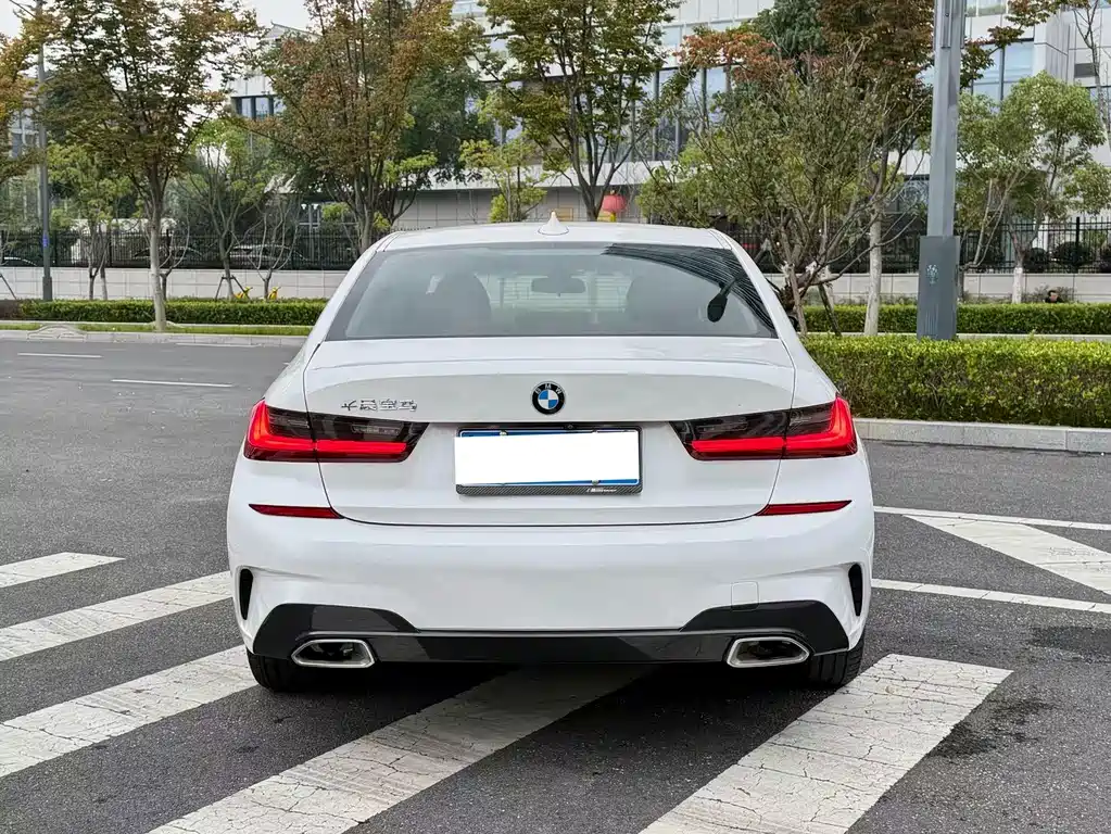 BMW 3 Series — фото 10