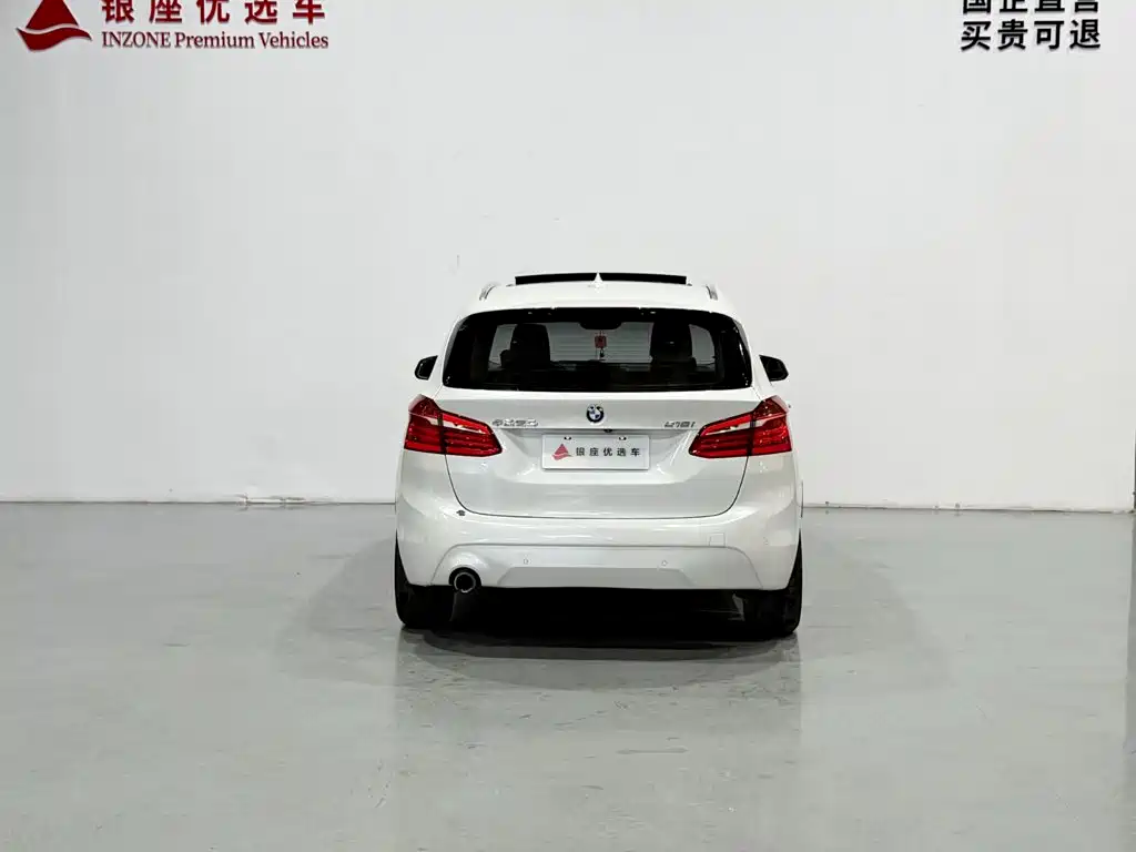 BMW 2 Series Active Tourer — фото 6