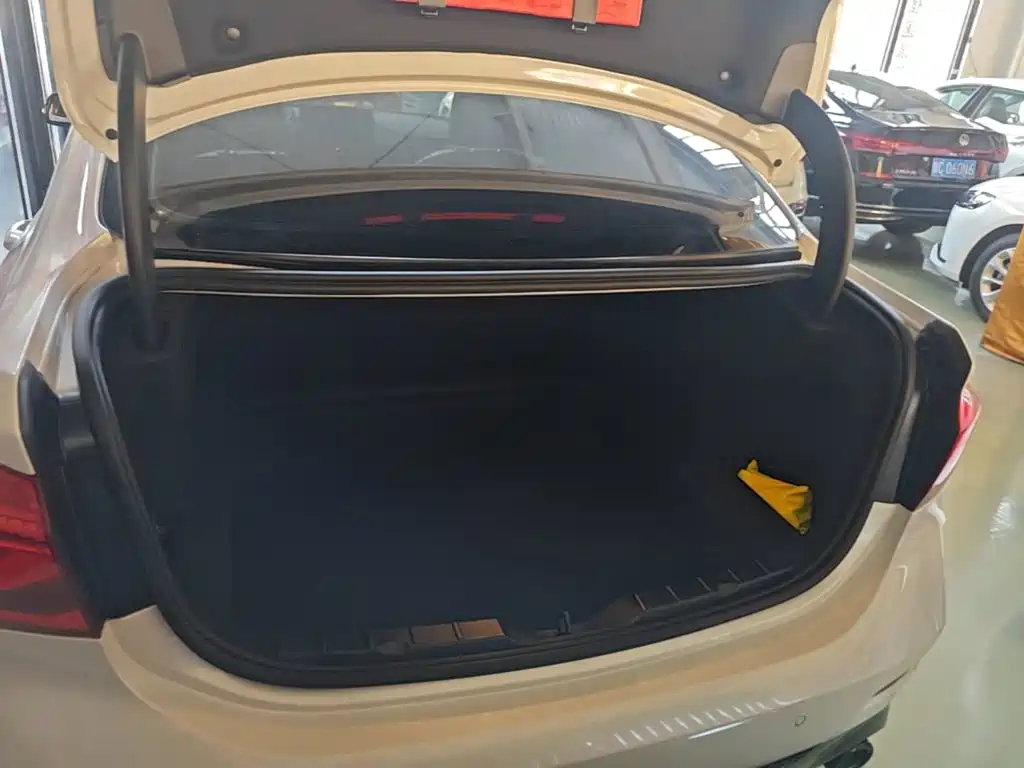 BMW 1 Series — фото 18