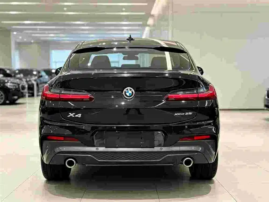 BMW X4 — фото 3