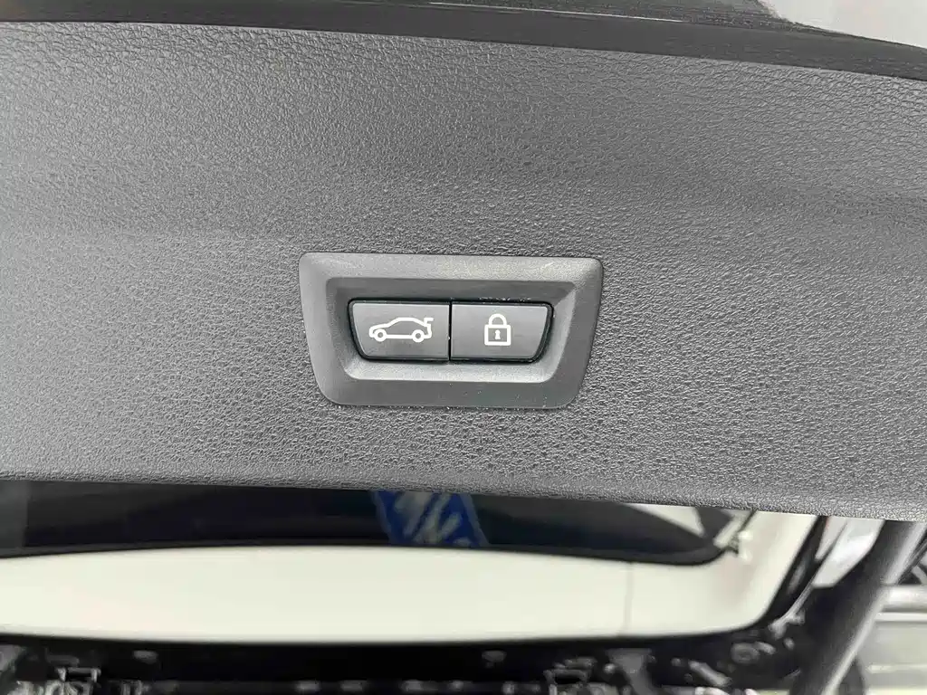 BMW X1 — фото 14