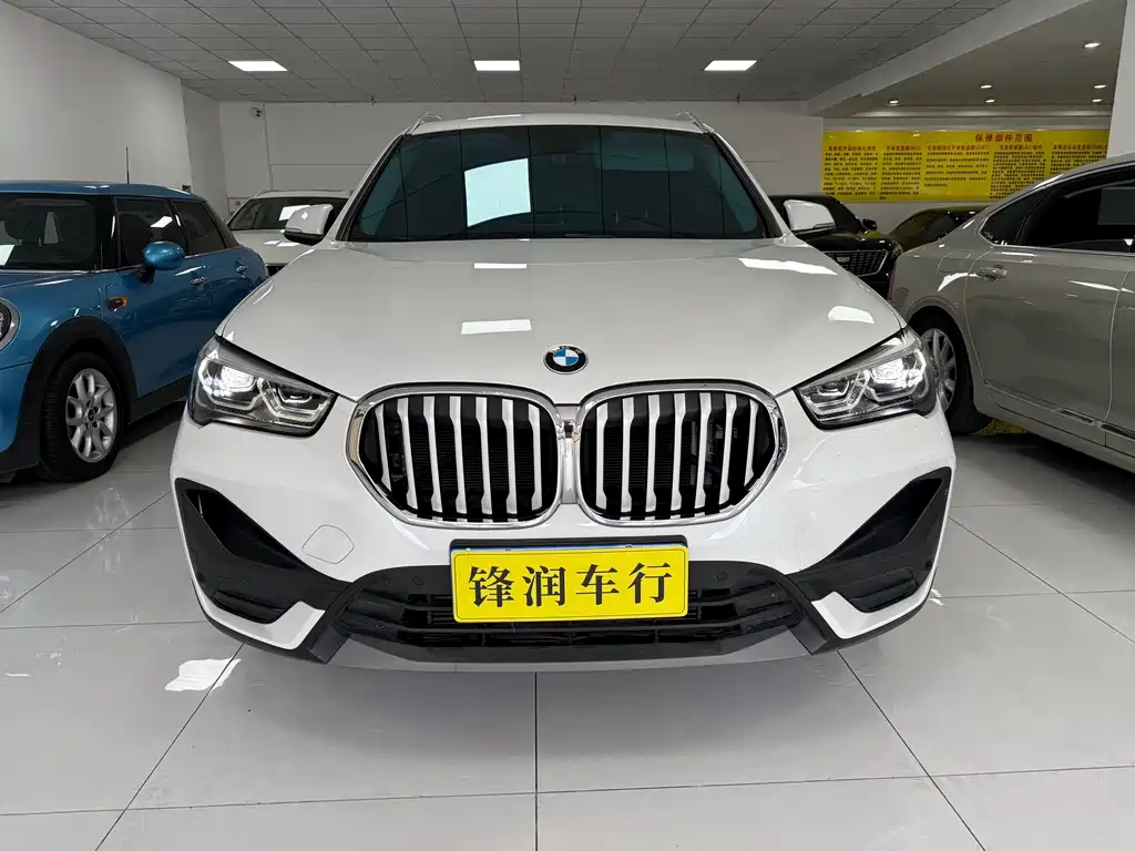 BMW X1 — фото 2