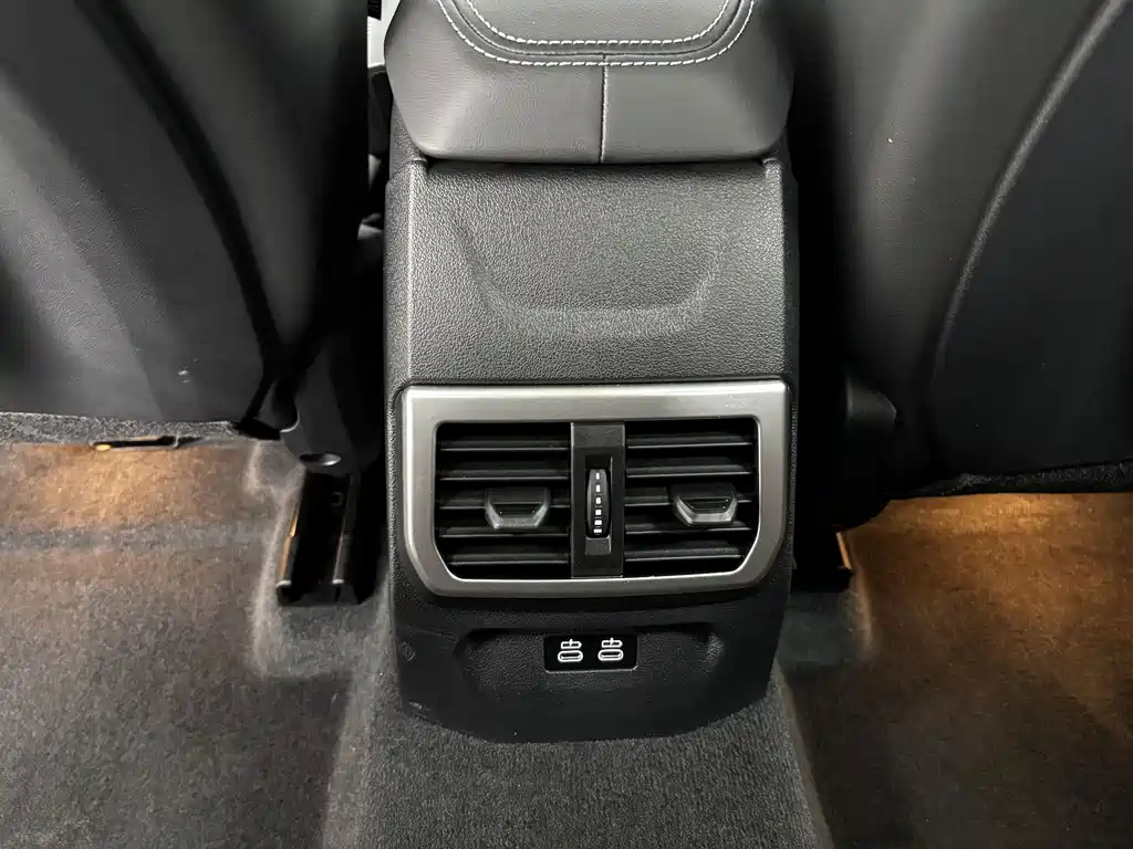 BMW 2 Series — фото 20