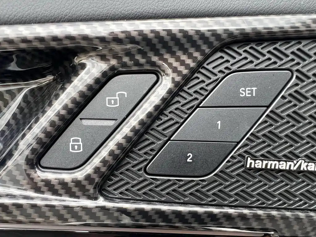 BMW X1 — фото 14