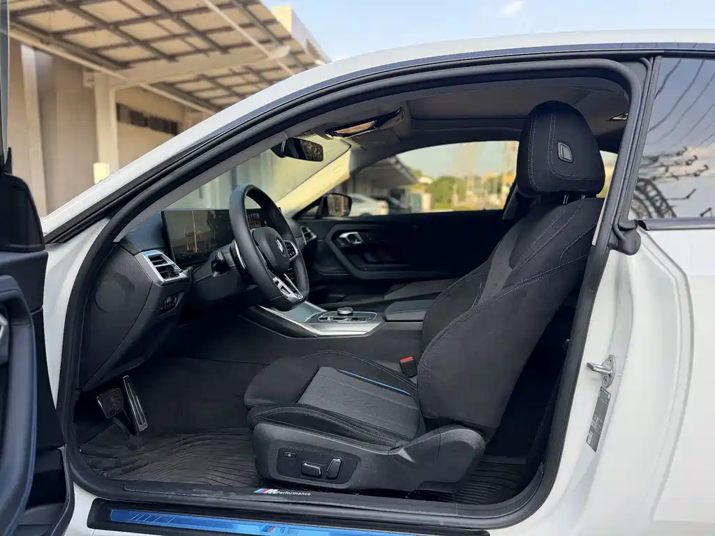 BMW 2 Series (Import) — фото 4