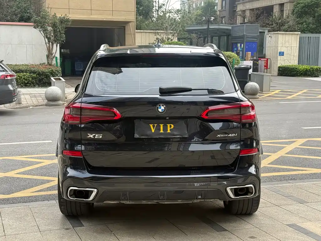 BMW X5 (Import) — фото 29