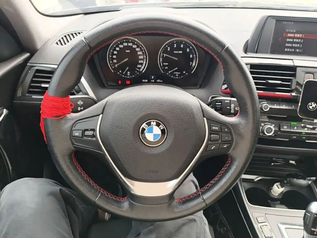BMW 1 Series (Import) — фото 10
