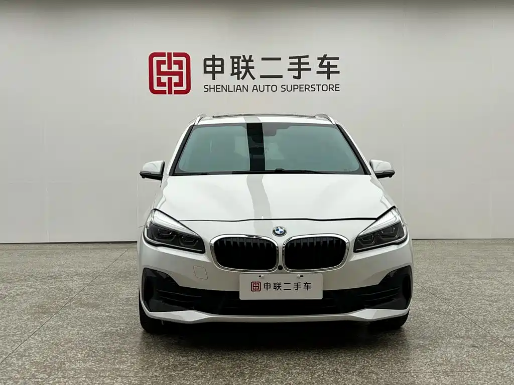 BMW 2 Series Active Tourer — фото 5