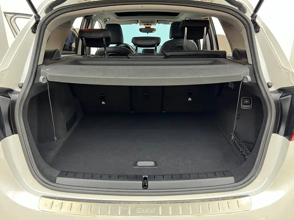 BMW 2 Series Active Tourer — фото 6