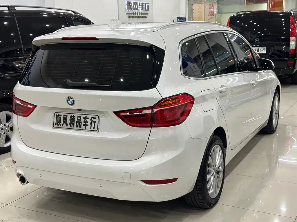 BMW 2 Series Gran Tourer — фото 29