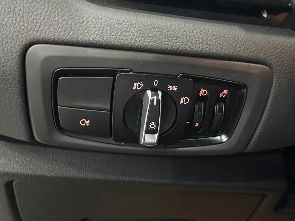 BMW 2 Series Gran Tourer — фото 9