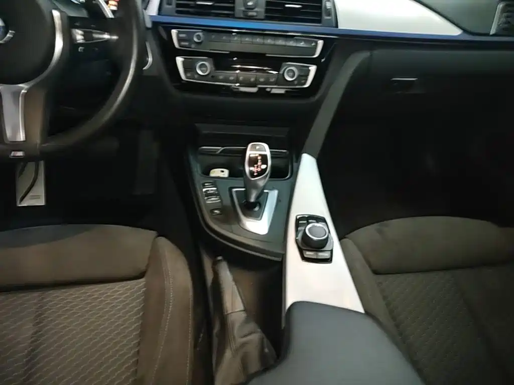BMW 4 Series — фото 13