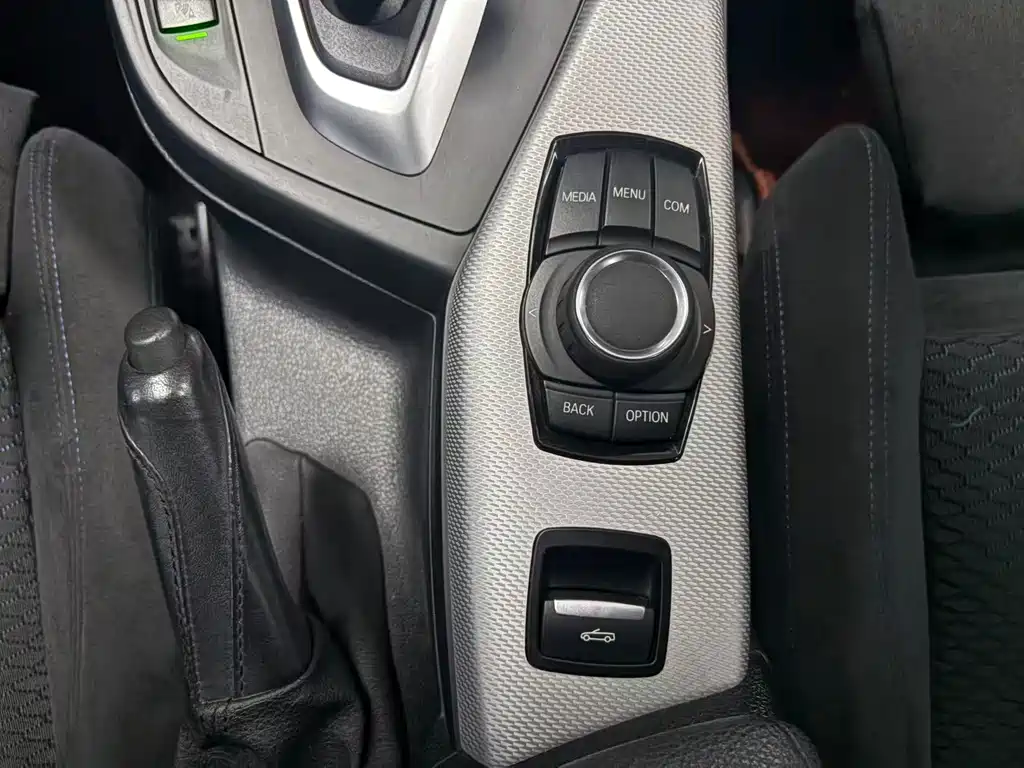 BMW 2 Series (Import) — фото 18