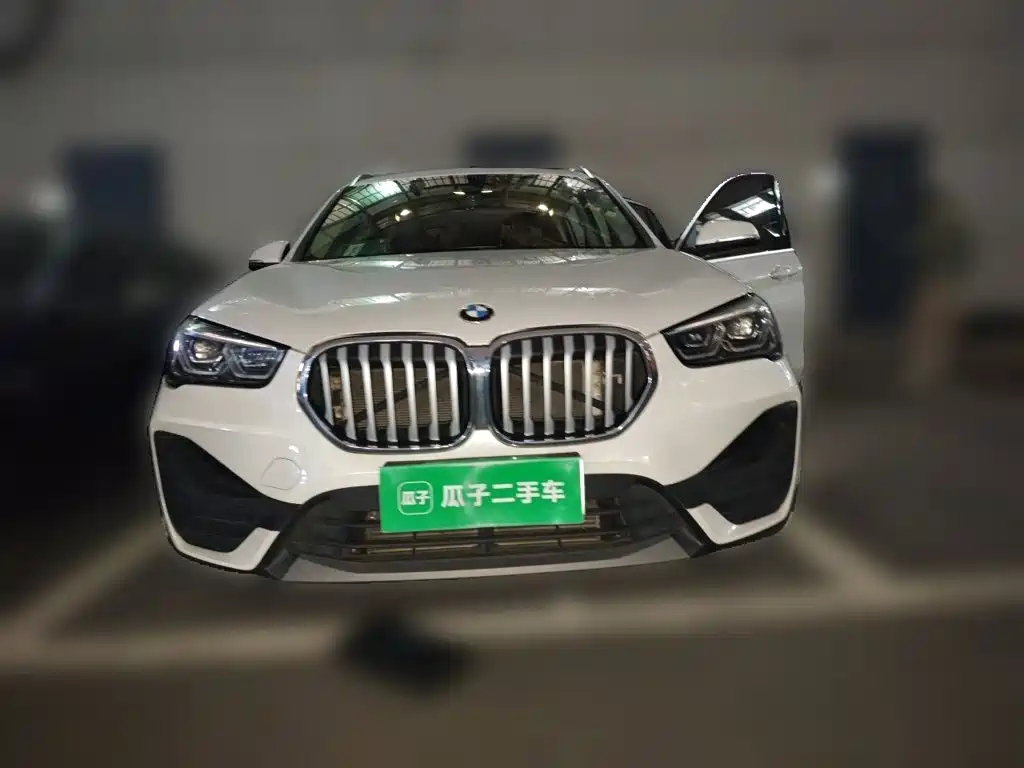 BMW X1 — фото 2