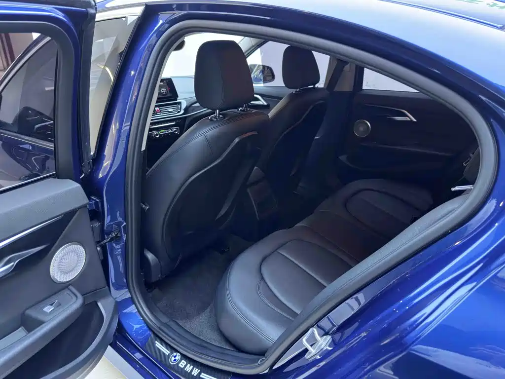 BMW 1 Series — фото 10