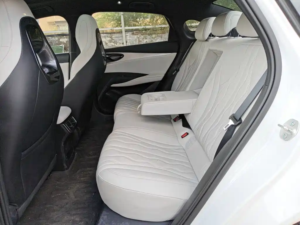 BYD Seal 06 — фото 17