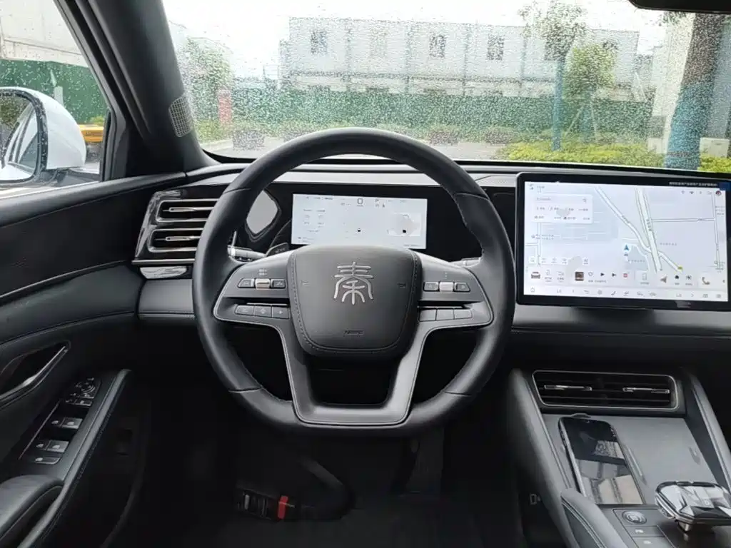 BYD Qin L — фото 11