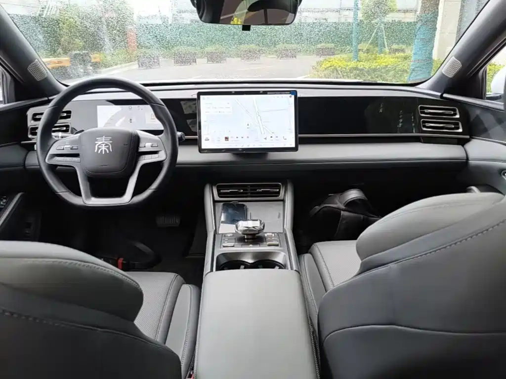 BYD Qin L — фото 10
