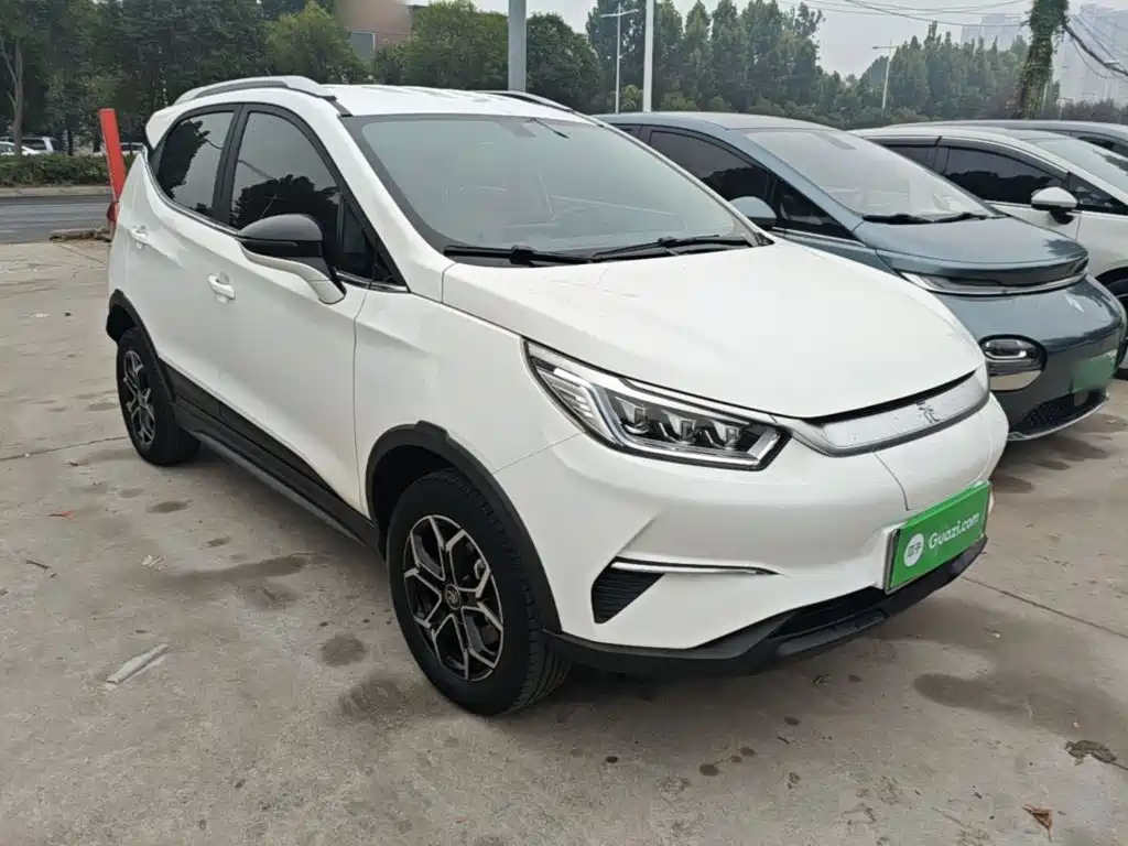 BYD Yuan Pro — фото 3