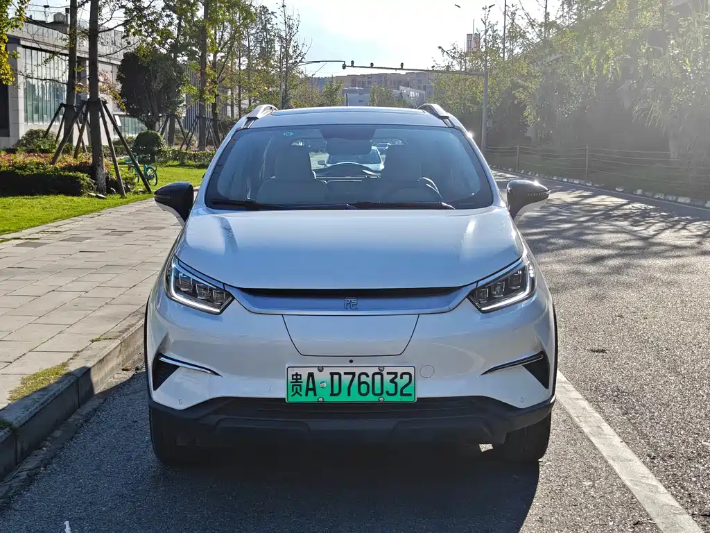 BYD Yuan Pro — фото 2