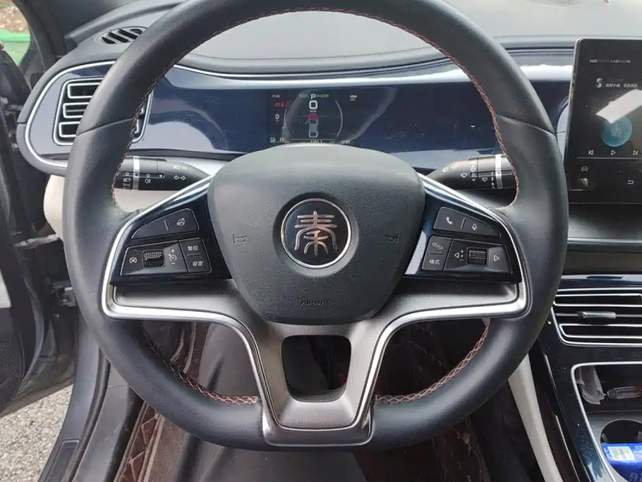 BYD Qin PLUS — фото 15