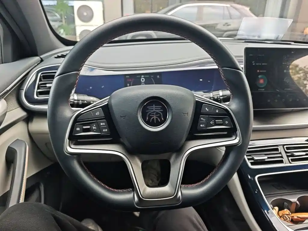 BYD Qin PLUS — фото 10
