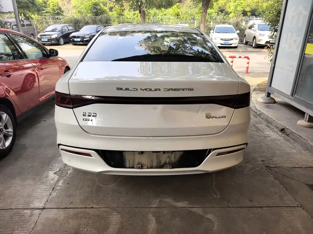 BYD Qin PLUS — фото 11