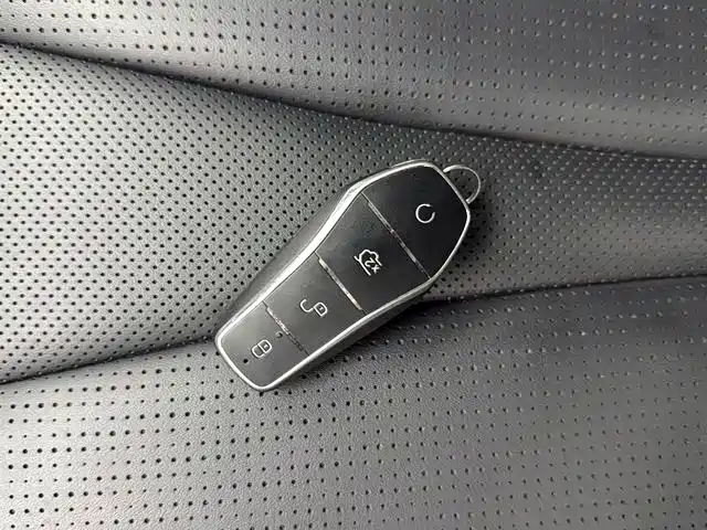 BYD Seal 05 DM-i — фото 18