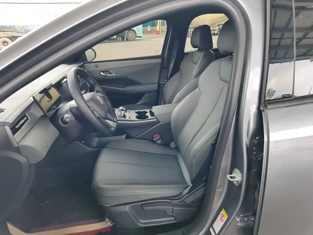 BYD Qin PLUS — фото 15
