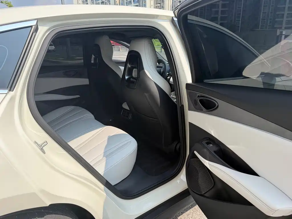 BYD Seal 06 — фото 15
