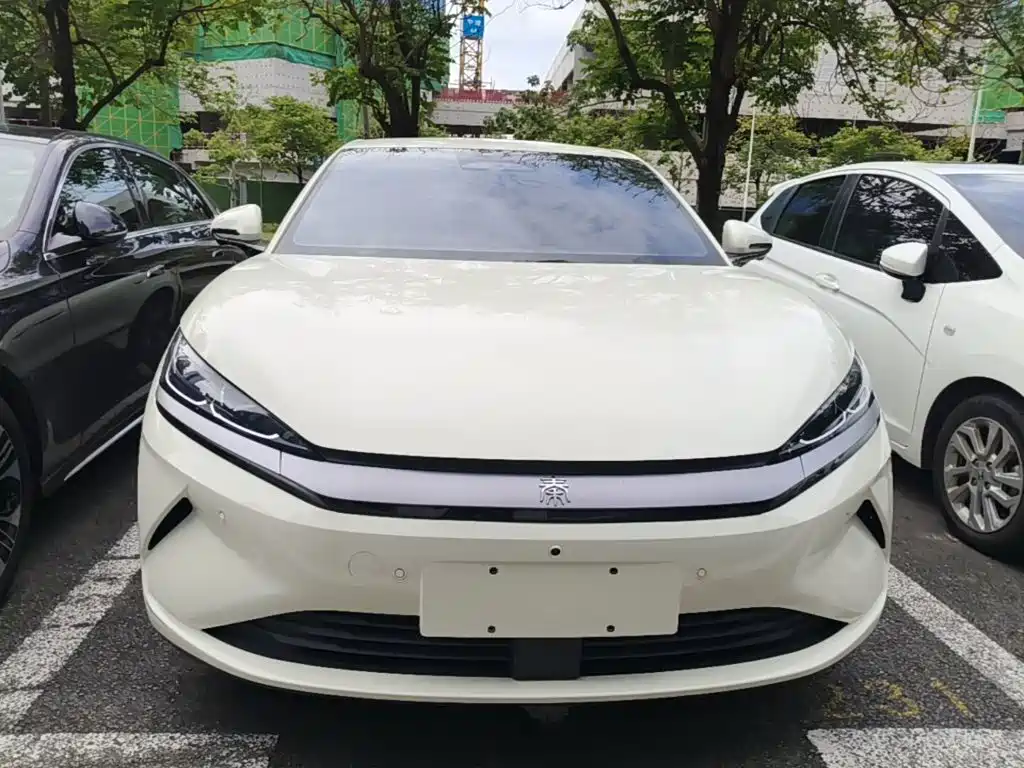 BYD Qin L — фото 3