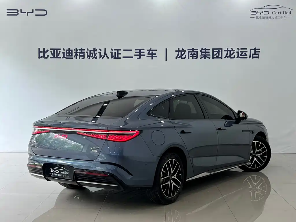 BYD Seal 07 DM-i — фото 13