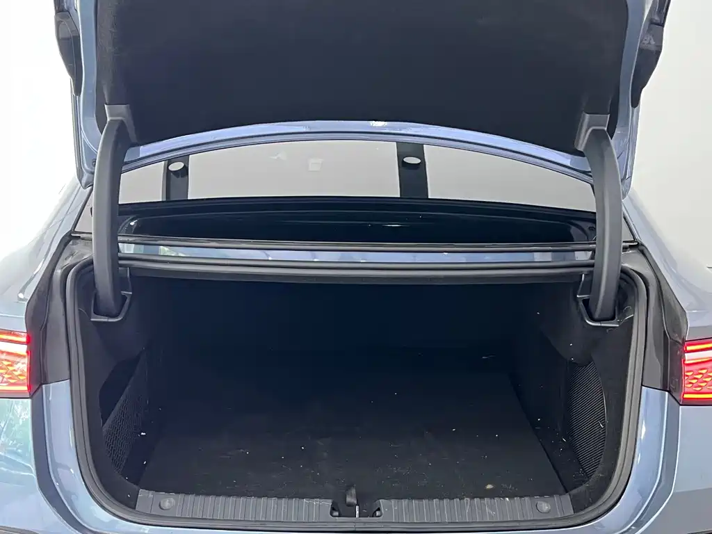 BYD Seal 07 DM-i — фото 8