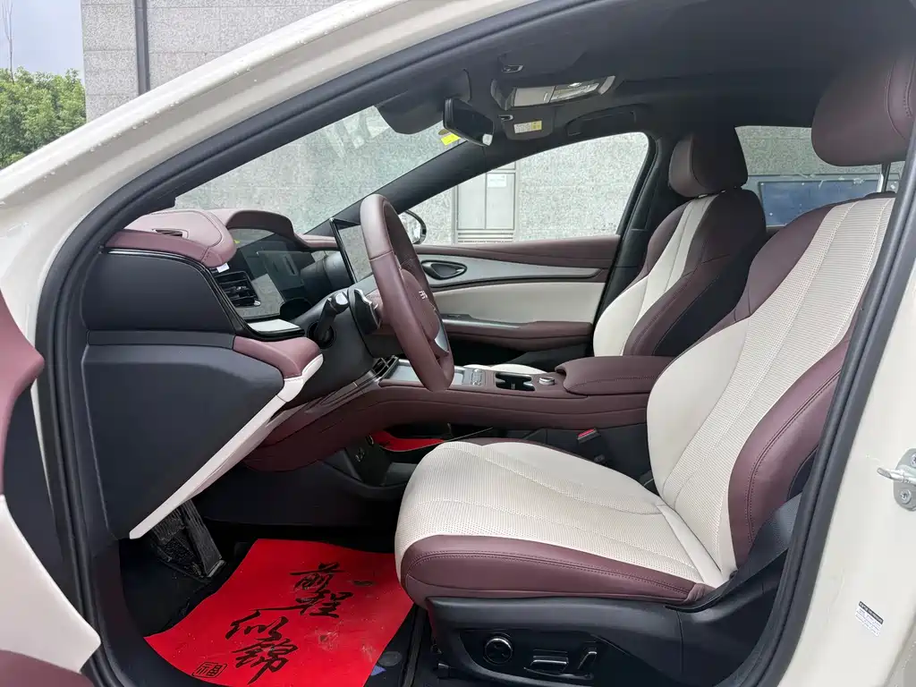 BYD Seal 07 DM-i — фото 4