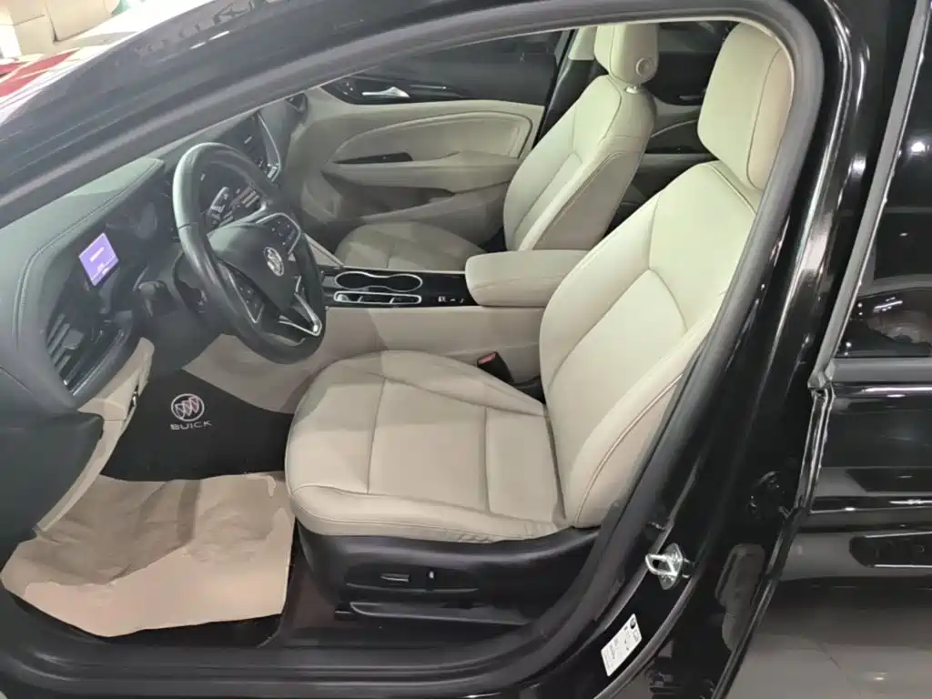 Buick Regal — фото 14