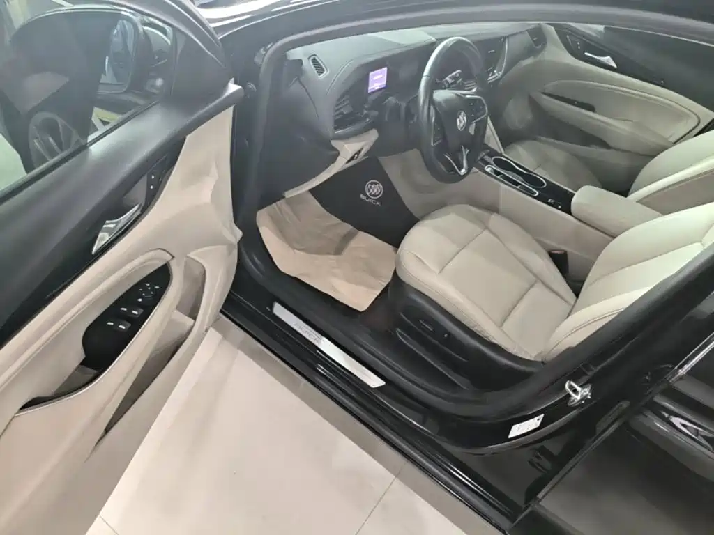 Buick Regal — фото 15
