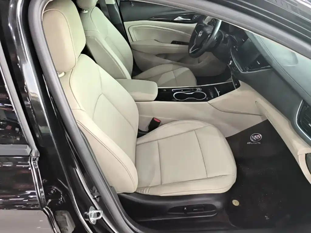 Buick Regal — фото 24