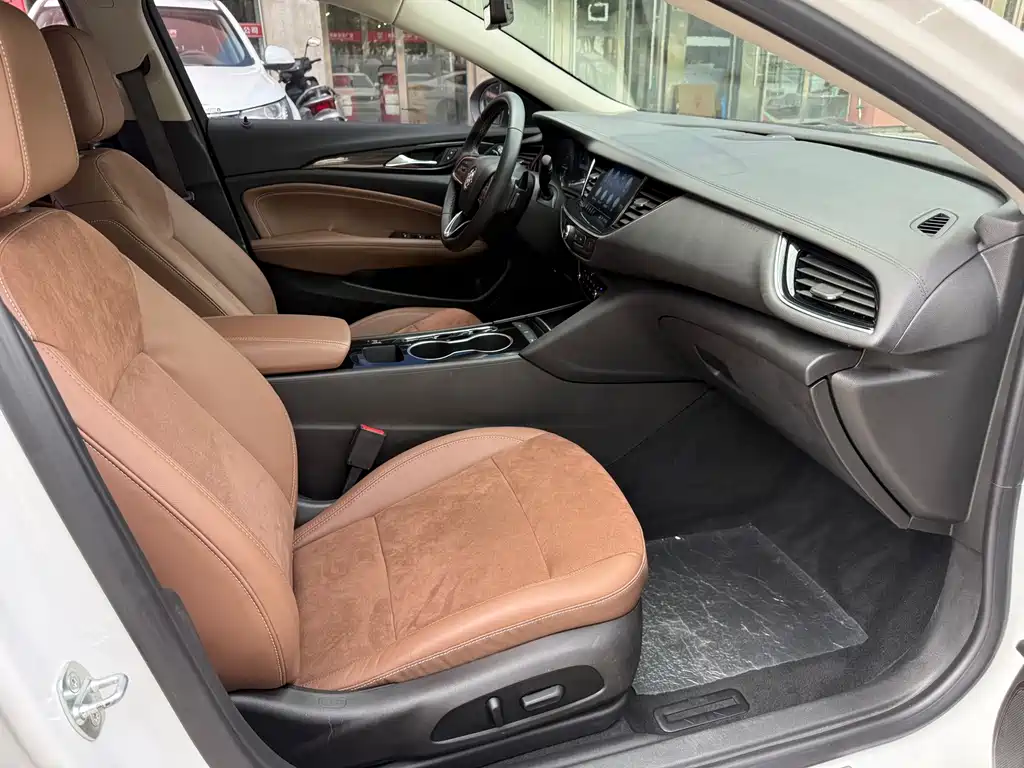Buick Regal — фото 14