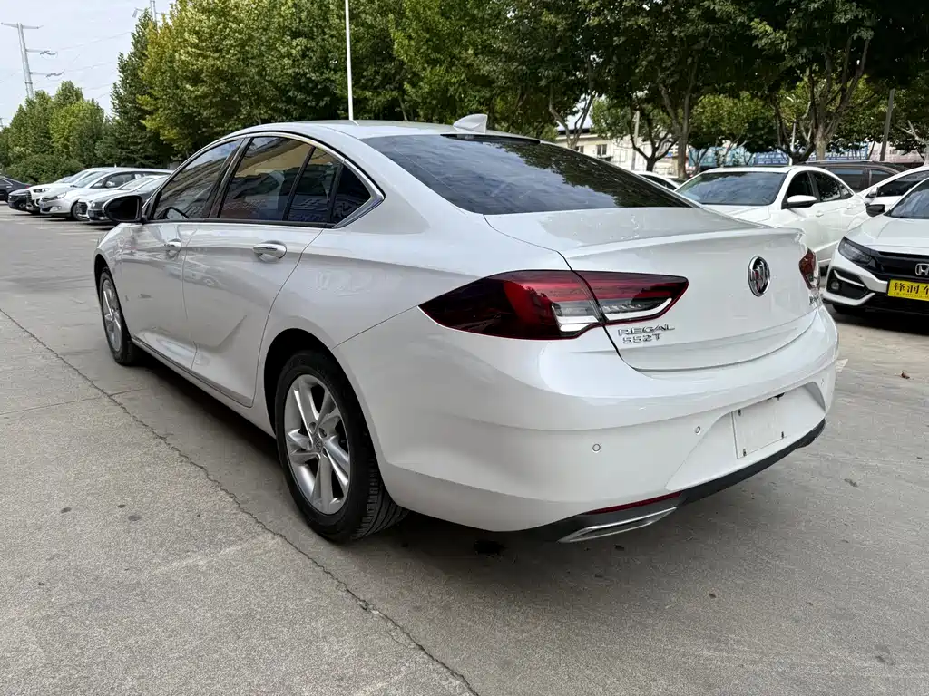 Buick Regal — фото 4