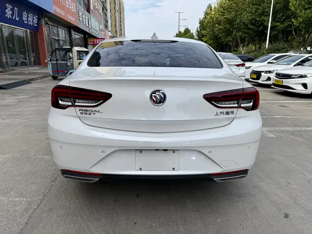 Buick Regal — фото 5