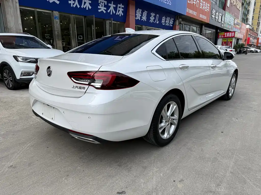 Buick Regal — фото 6