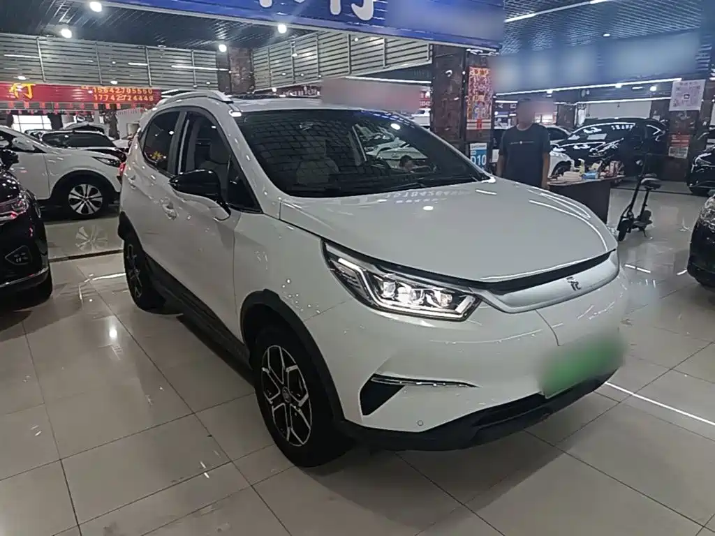 BYD Yuan Pro — фото 4