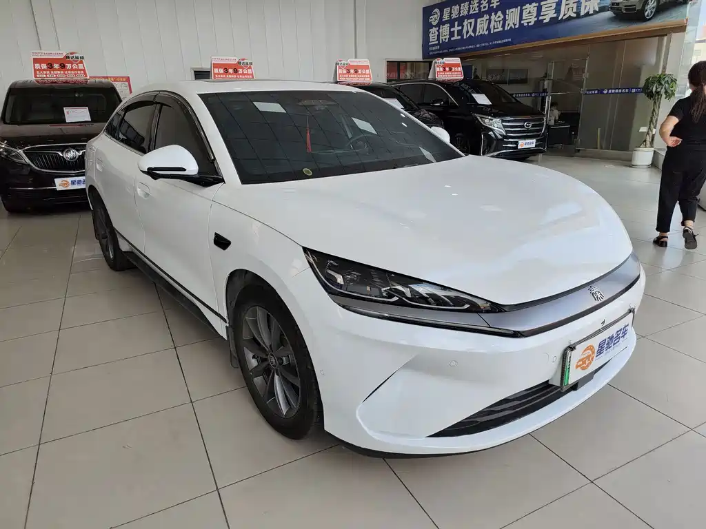 BYD Qin L — фото 3