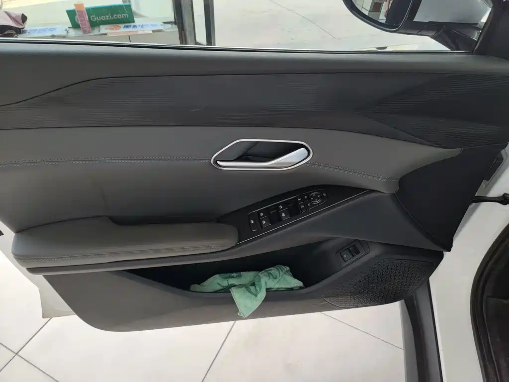 BYD Qin L — фото 6